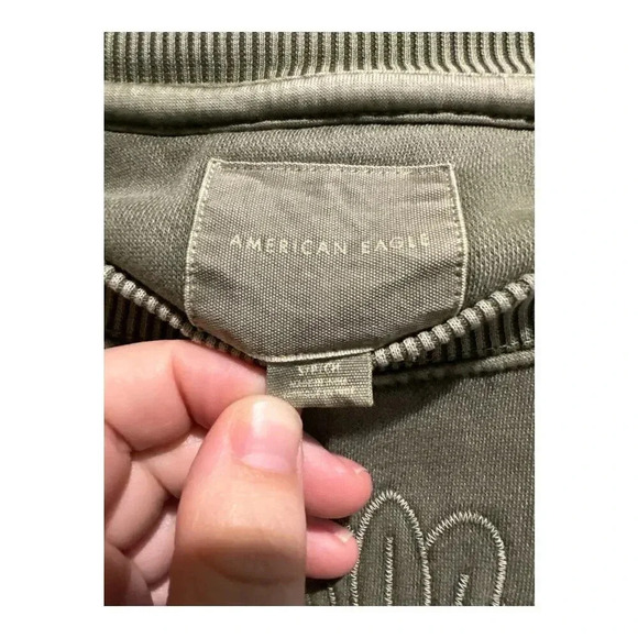 American‎ Eagle Embroidered Cropped Crewneck - Picture 4 of 6
